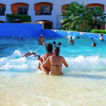Fun & Sun Naama Waves Hotell Sharm el-Sheikh Exteriör bild